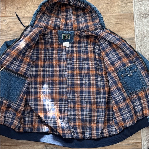 VTG Berne Men's 2XL Blue Denim Jean Bomber Hooded
Flannel Lined Jacket Coat - Picture 10 of 10